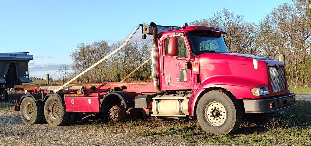 2003 INTERNATIONAL 9400i - view 8 of 34