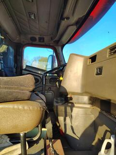 2003 INTERNATIONAL 9400i - Image 19