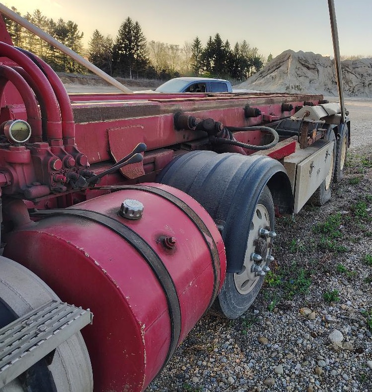 2003 INTERNATIONAL 9400i - view 15 of 34