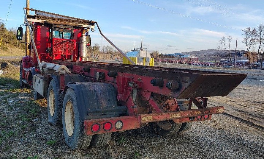 2003 INTERNATIONAL 9400i - view 1 of 34