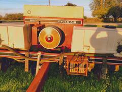 1984 INTERNATIONAL 800 CYCLO AIR PLANTER - Image 5