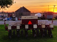 1984 INTERNATIONAL 800 CYCLO AIR PLANTER - Image 6