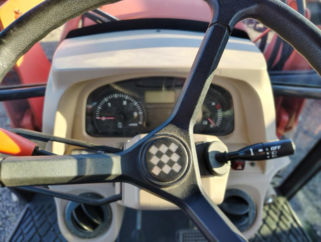 2009 KUBOTA M9540D - view 16 of 20