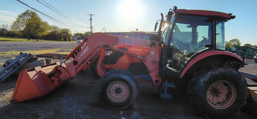 2009 KUBOTA M9540D - view 4 of 20