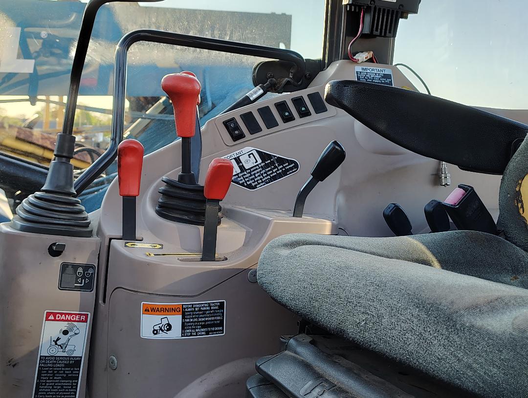 2009 KUBOTA M9540D - view 14 of 20