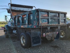 1998 GMC Top Kick C5500 - Image 4