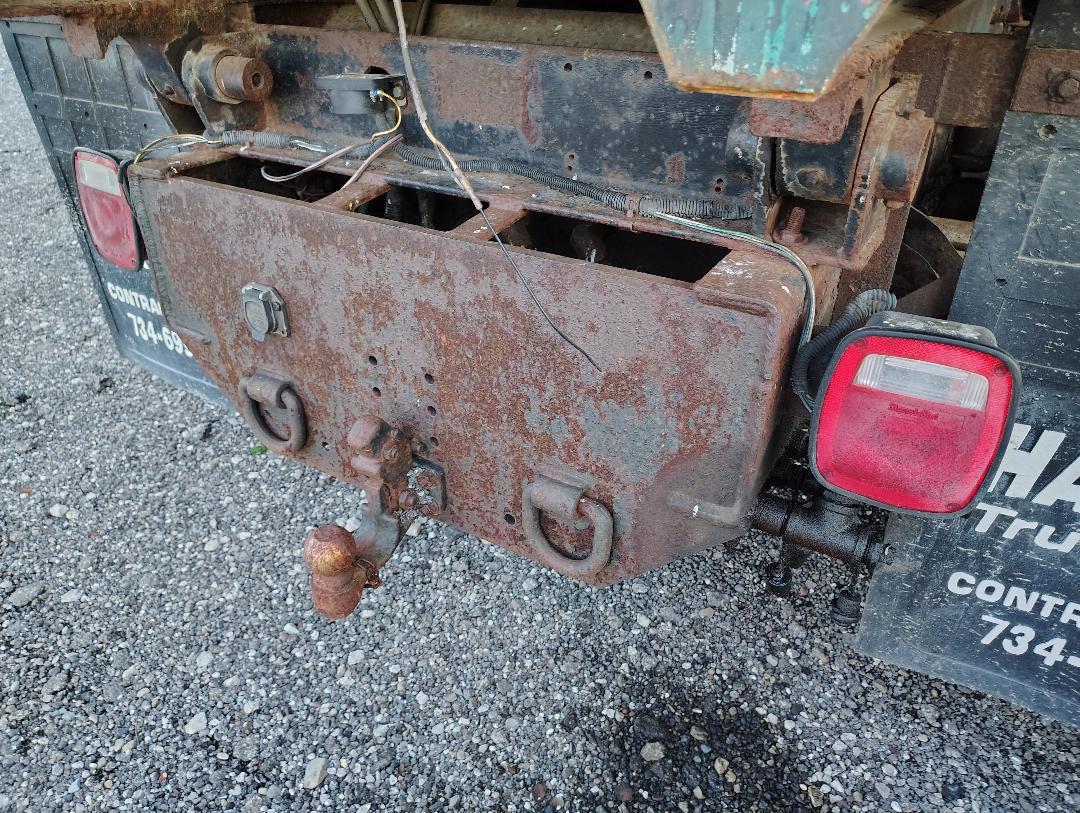 1998 GMC Top Kick C5500 - view 11 of 23