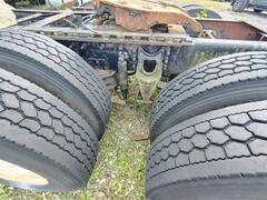 2000 INTERNATIONAL 9900 Eagle - Image 9