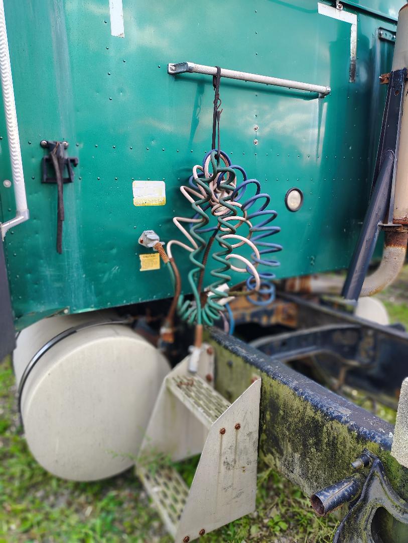 2000 INTERNATIONAL 9900 Eagle - view 7 of 30