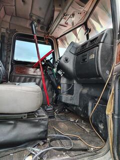 2005 PETERBILT 379 - Image 31