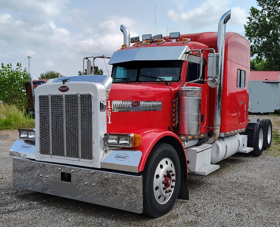2005 PETERBILT 379