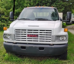 2007 GMC C5500 - Image 3