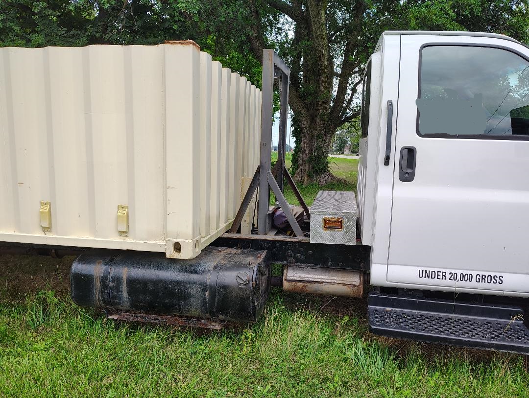 2007 GMC C5500 - view 9 of 24