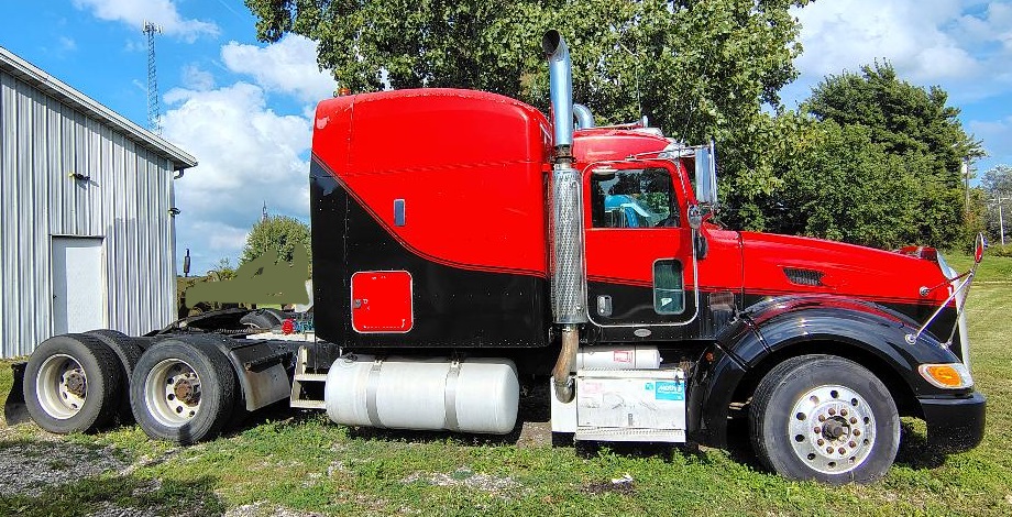 2008 PETERBILT 386 - view 1 of 29
