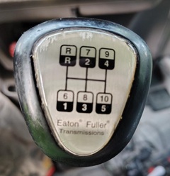 2007 PETERBILT 386 - Image 19