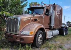 2007 PETERBILT 386 - Image 2
