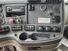 2012 FREIGHTLINER Cascadia - Image 29