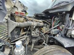 2012 FREIGHTLINER Cascadia - Image 24