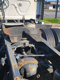 2012 FREIGHTLINER Cascadia - Image 15