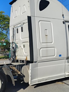 2012 FREIGHTLINER Cascadia - Image 20