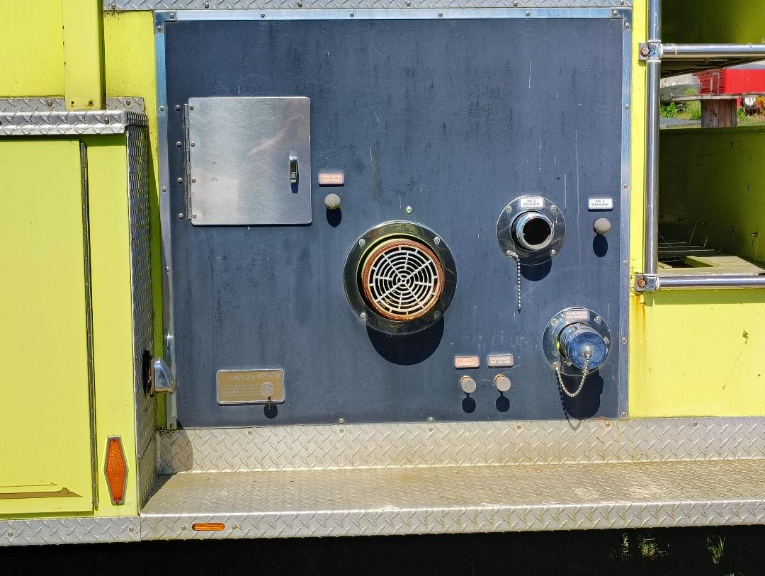 1987 PIERCE Dash - view 20 of 34