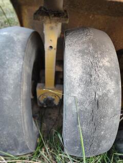 1966 GALION UB-220 9 Wheel Pneumatic Roller - Image 15