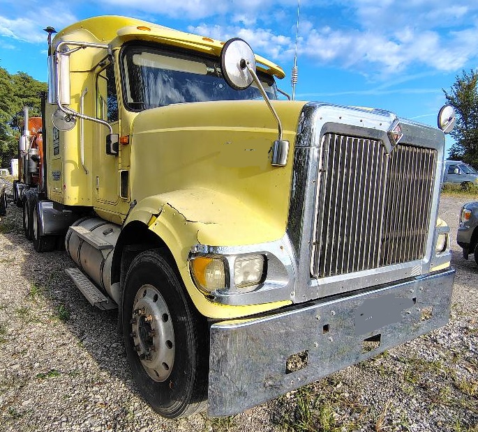 2005 INTERNATIONAL 9900i - view 5 of 26