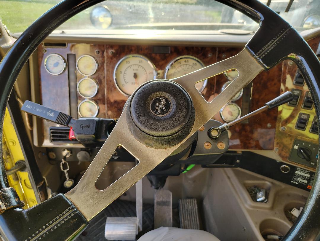 2005 INTERNATIONAL 9900i - view 14 of 26