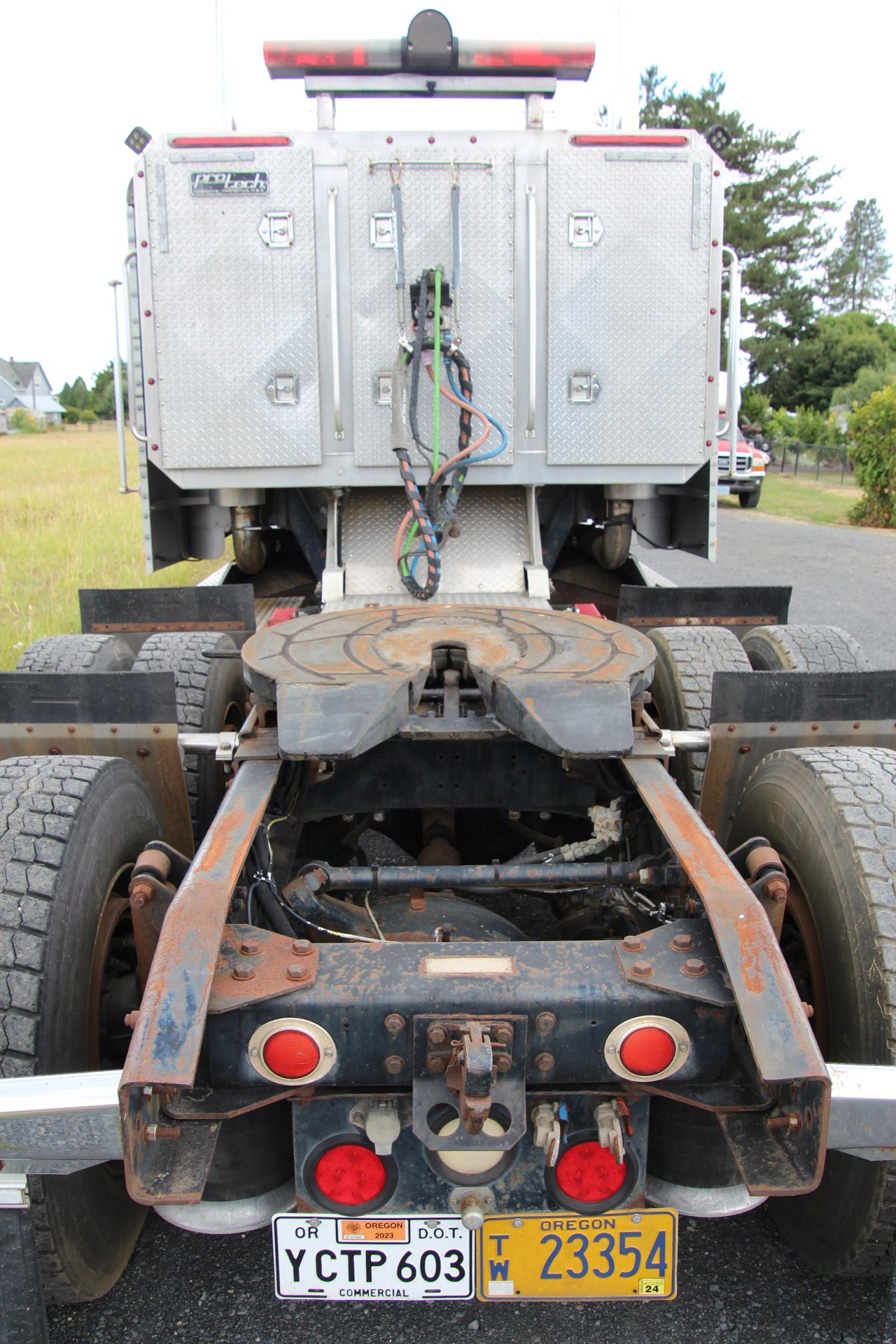 1995 FREIGHTLINER 120 - Image 10