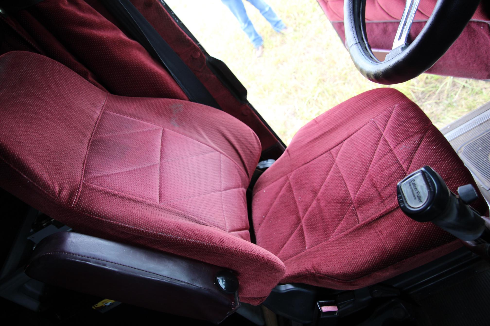 1995 FREIGHTLINER 120 - Image 29