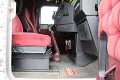 1995 FREIGHTLINER 120 - Image 46