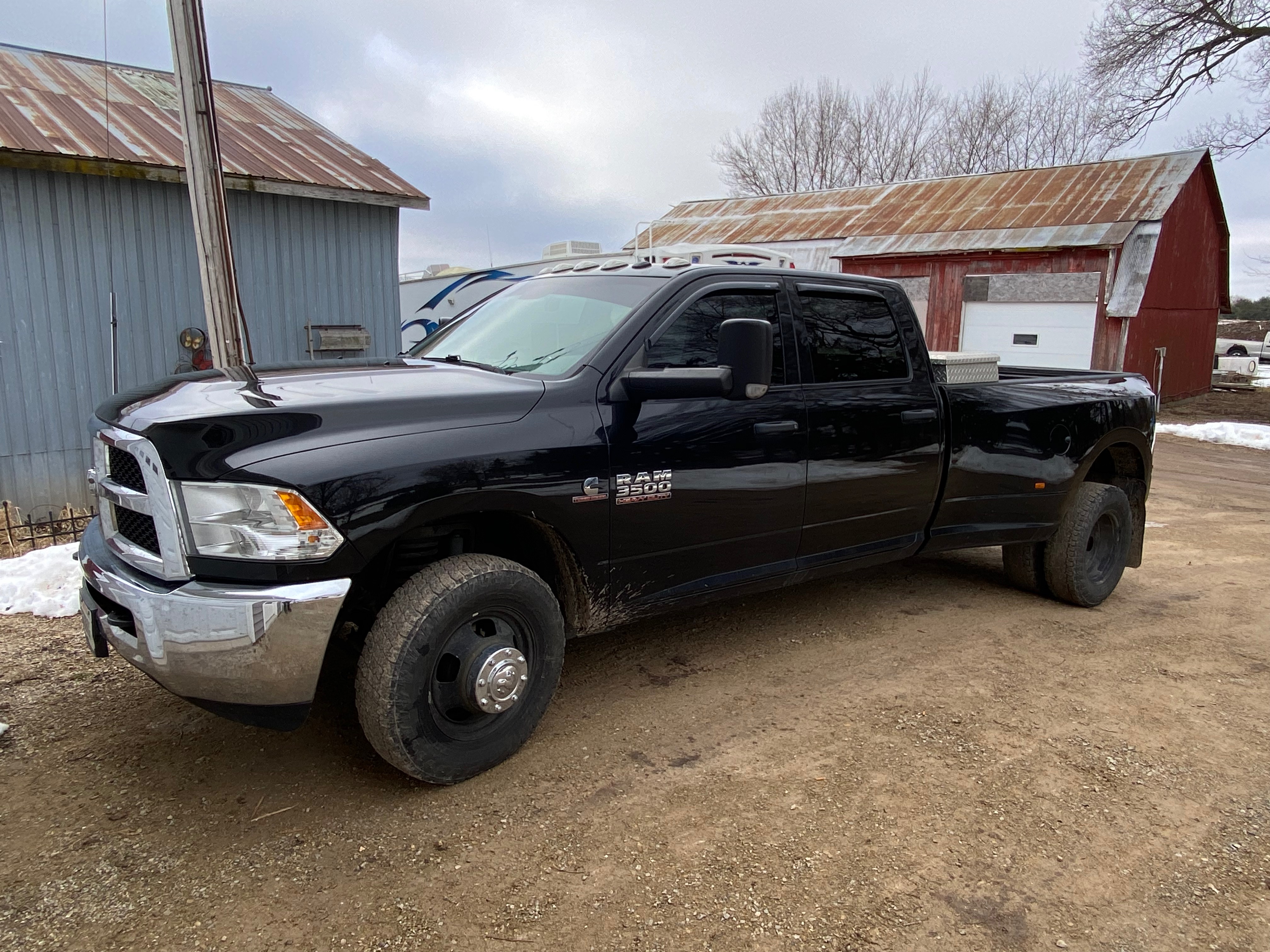 2018 DODGE 3500 - view 3 of 25