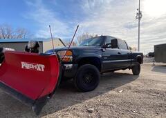 2003 GMC Sierra - Image 1