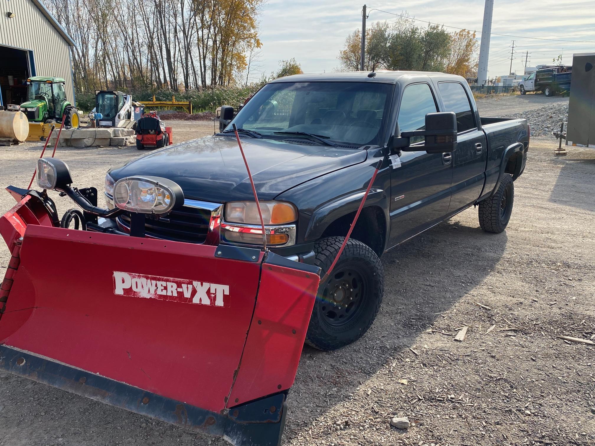 2003 GMC Sierra - view 6 of 21