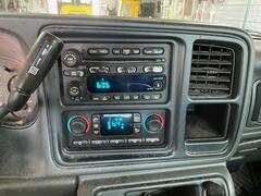 2003 GMC Sierra - Image 12