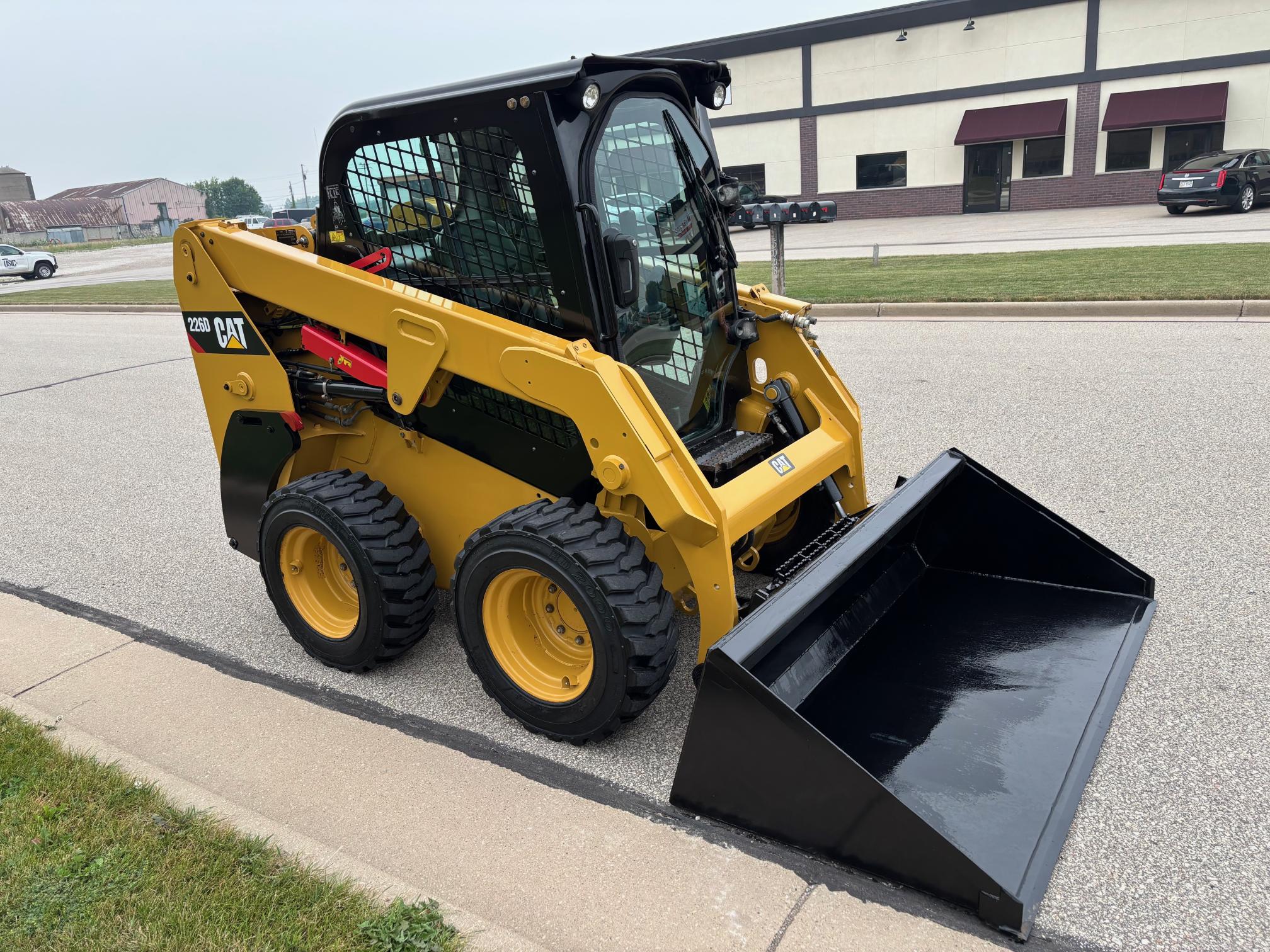 2016 CATERPILLAR 226D - view 2 of 14