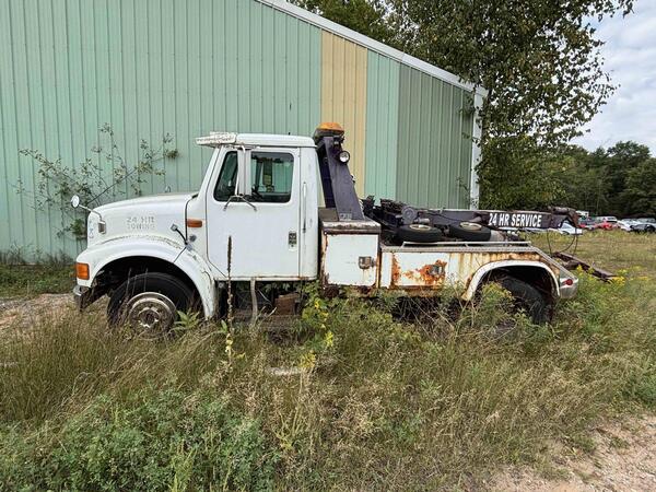 1997 INTERNATIONAL 4700