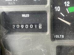 1997 INTERNATIONAL 4700 - Image 17