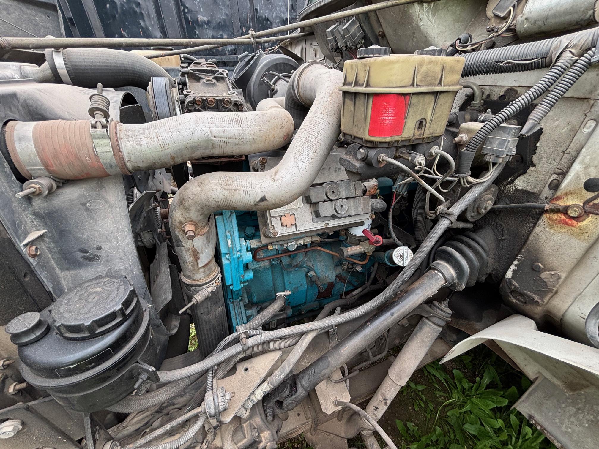 1998 INTERNATIONAL 4700 - view 19 of 26