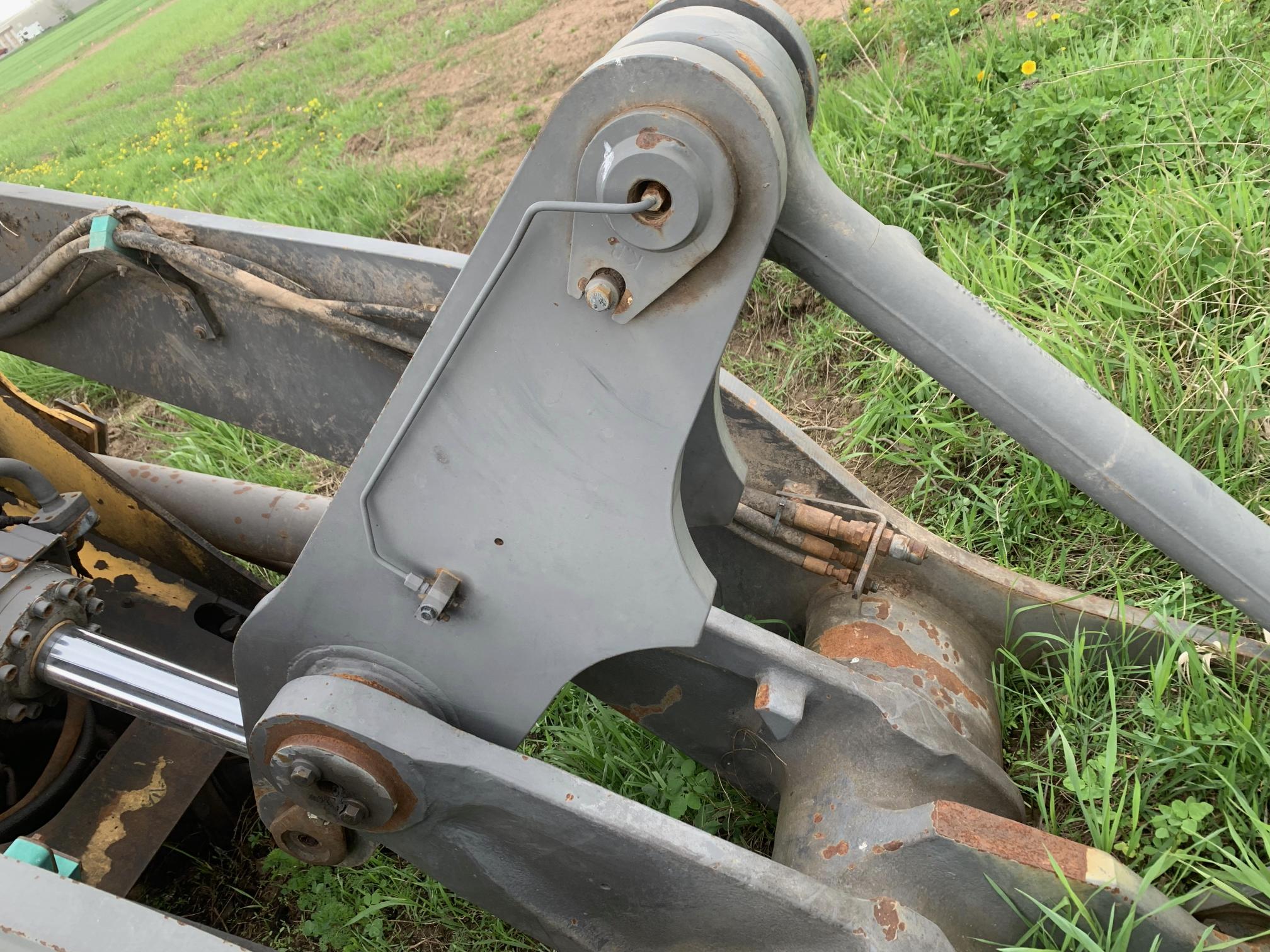 2011 VOLVO L70F - view 11 of 24