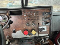 1993 PETERBILT 379 - Image 11