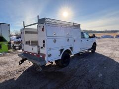 2017 RAM 3500 - Image 7