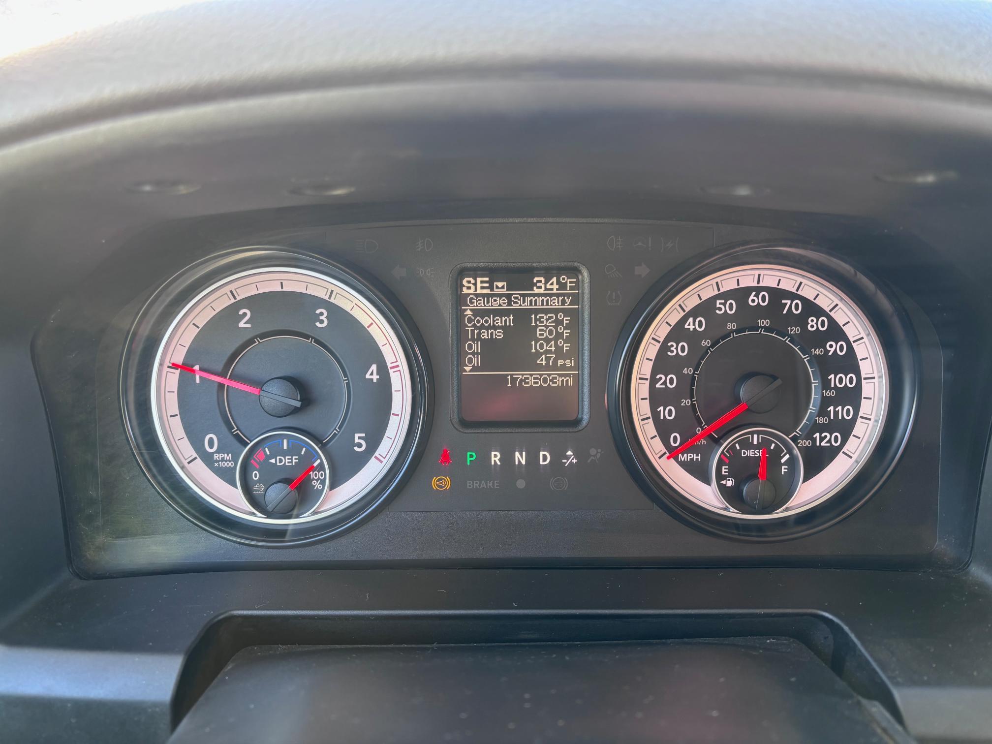 2017 RAM 3500 - view 15 of 31