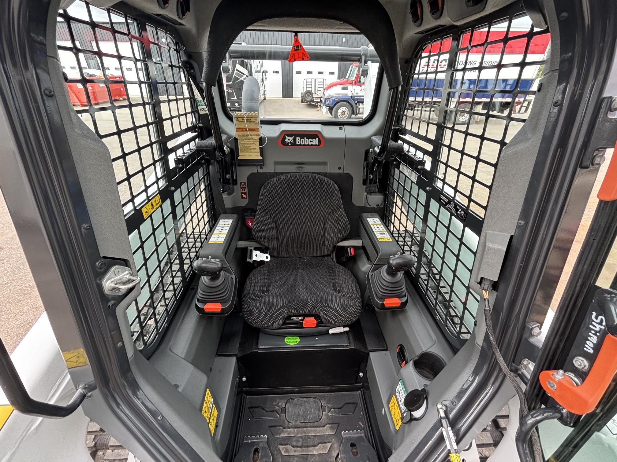 2022 BOBCAT T76 - Image 10