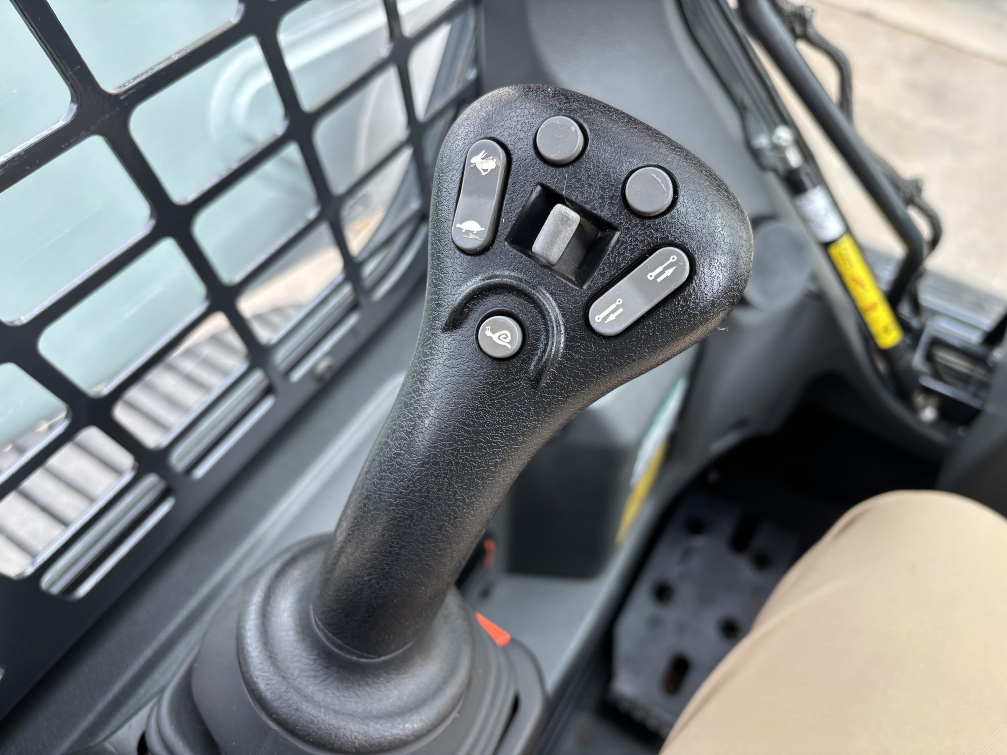 2022 BOBCAT T76 - Image 12