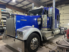 2019 KENWORTH W900 - Image 1
