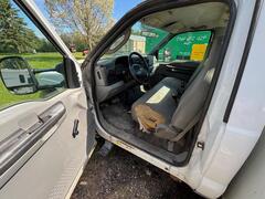 2005 FORD F350 - Image 9