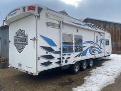 2008 WEEKEND WARRIOR RV FSW 2800 - Image 4