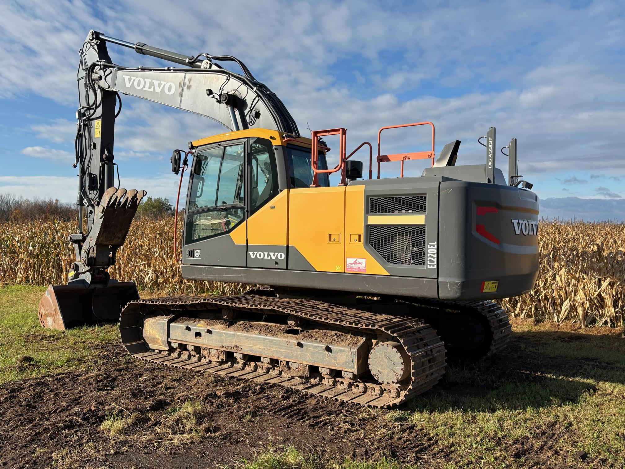 2019 VOLVO EC220EL - view 5 of 31