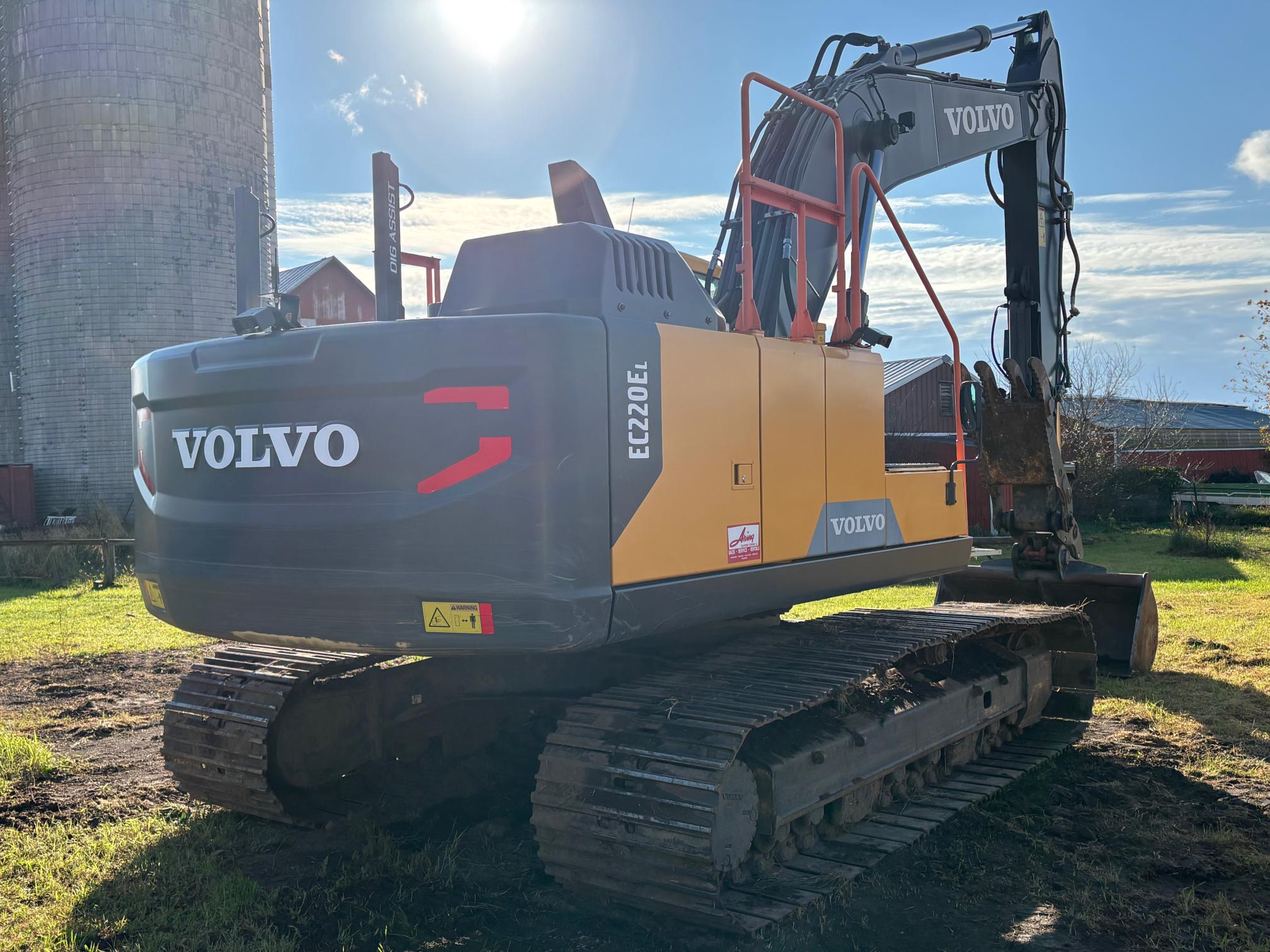 2019 VOLVO EC220EL - view 6 of 31